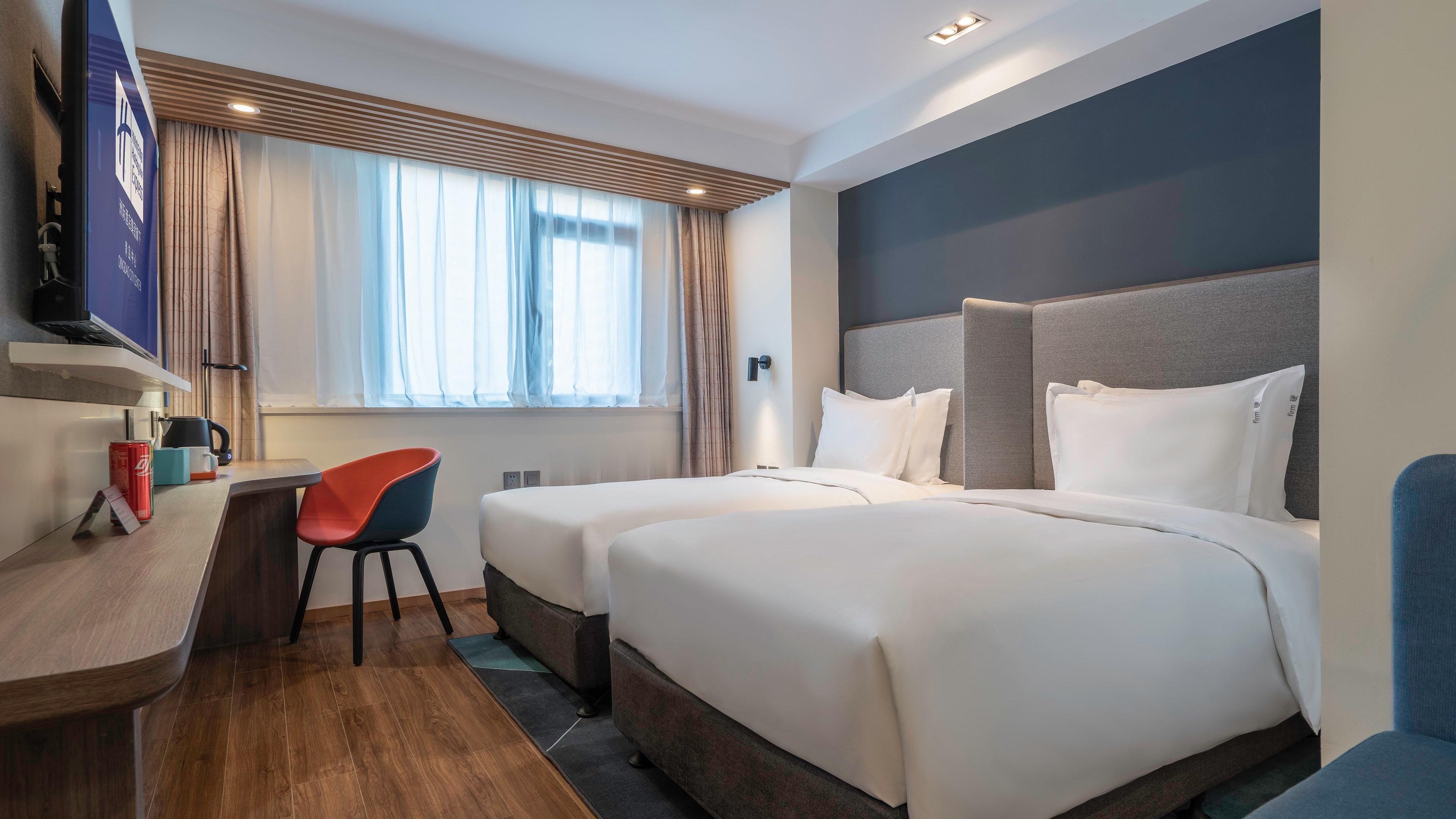 Holiday Inn Express Qingdao City Center By Ihg エクステリア 写真