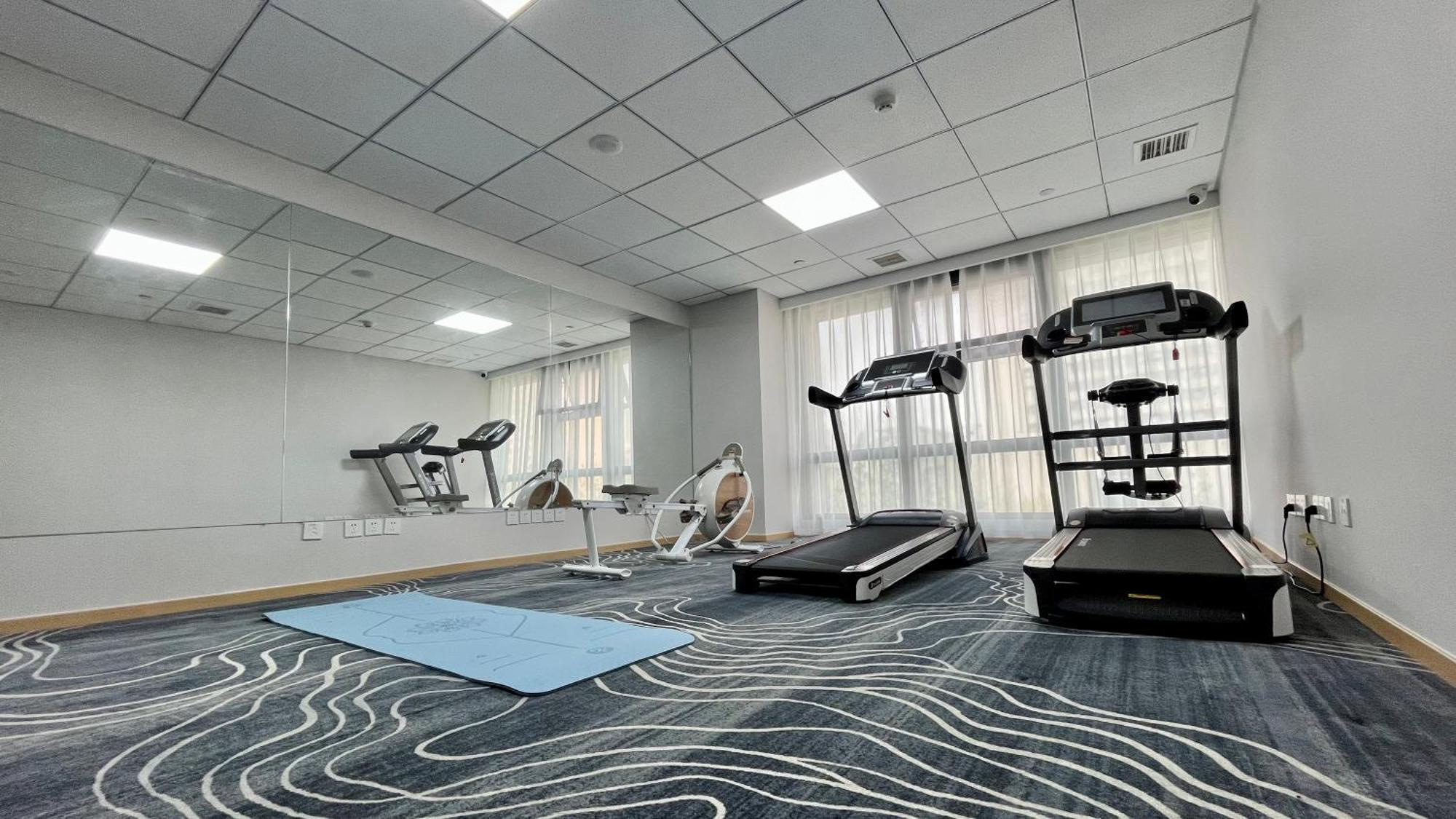 Holiday Inn Express Qingdao City Center By Ihg エクステリア 写真